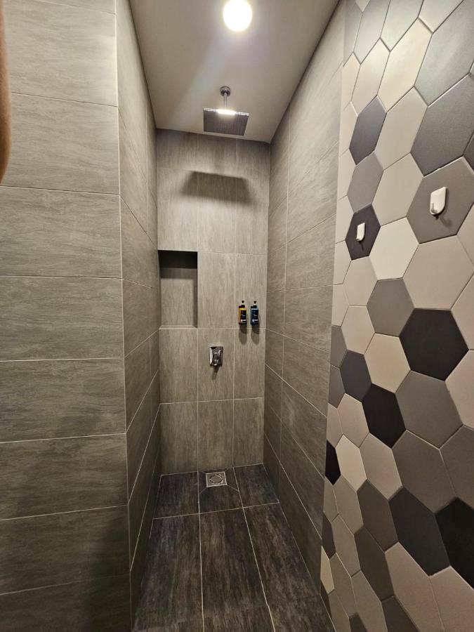 Luxurious Ceylonz Suite Near Bukit Bintang 4Pax Kuala Lumpur Luaran gambar